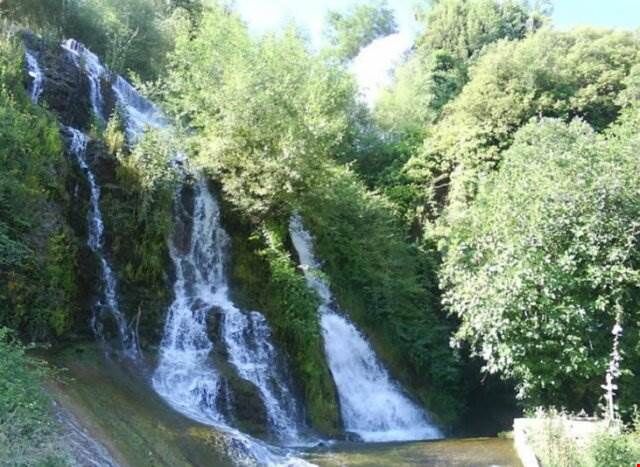 Homa (Gümüşsu) Şelalesi