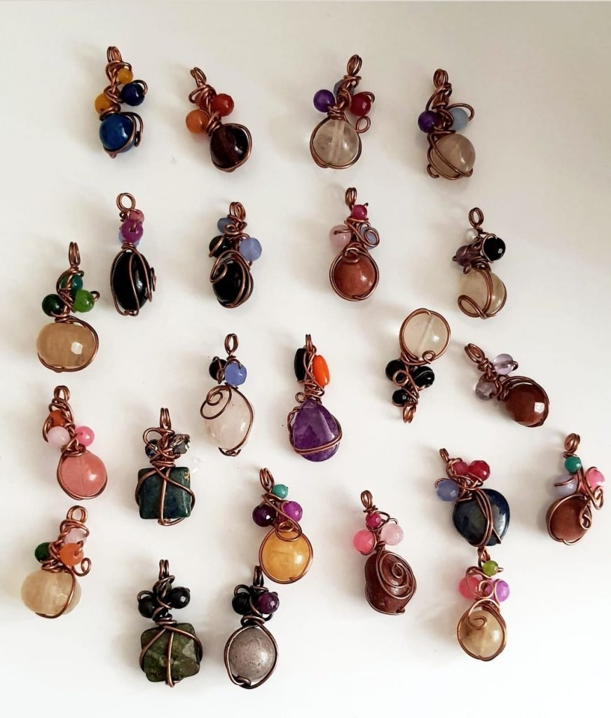 TEL SARMA DOĞALTAŞ KOLYE UÇLARI